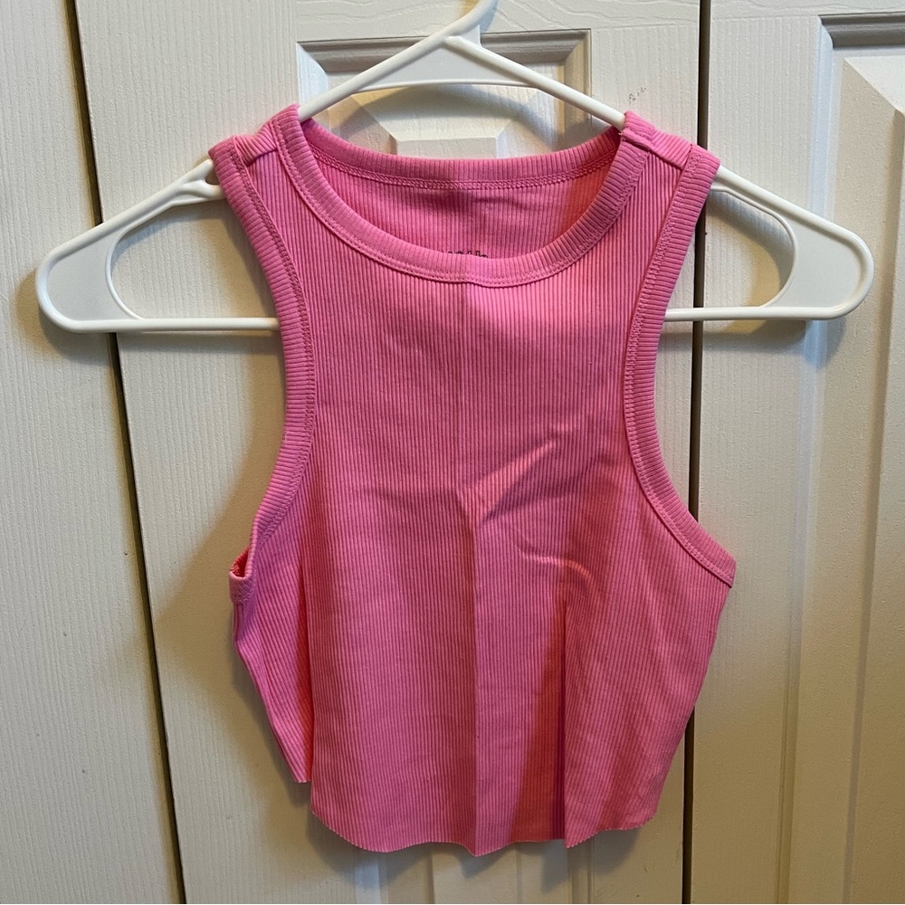 Wild Fable Pink Crop Tank